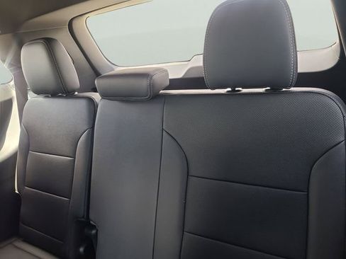 New 2026 Chevrolet Traverse LT image 12