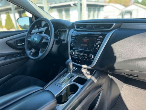 Used 2021 Nissan Murano S image 18