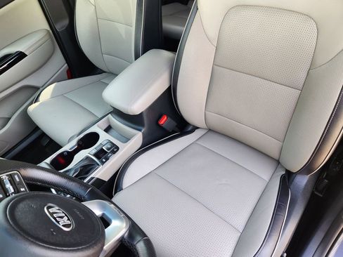 Used 2021 Kia Sportage SX image 10