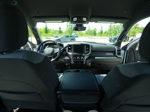 Used 2024 RAM 2500 Big Horn AWD/4WD image 23