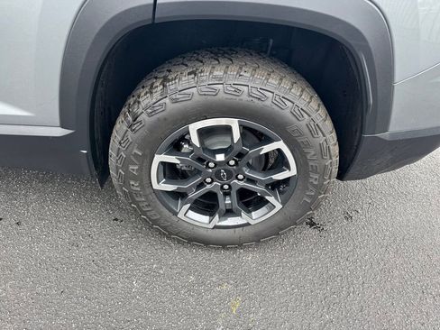 New 2026 Chevrolet Equinox ACTIV w/ Convenience Package III FWD image 21
