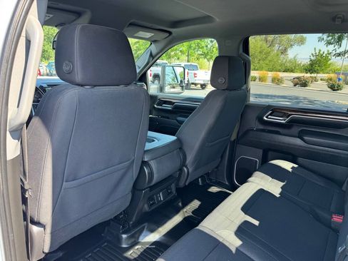 Used 2024 GMC Sierra 3500 SLE w/ SLE Convenience Package AWD/4WD image 27
