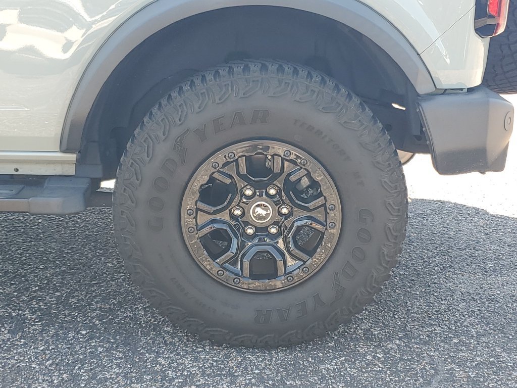 Used 2023 Ford Bronco Wildtrak AWD/4WD image 31
