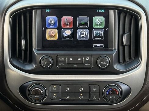 Used 2018 GMC Canyon SLE w/ SLE Convenience Package image 16