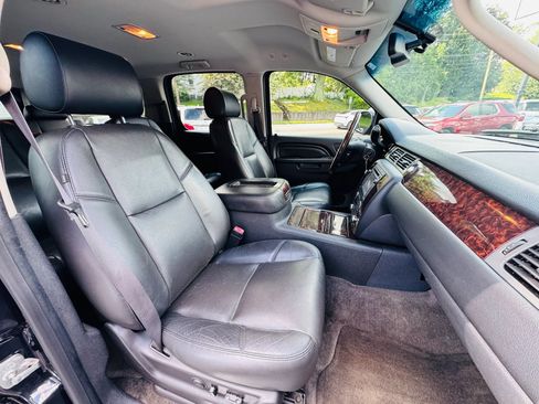 Used 2013 GMC Yukon XL Denali AWD/4WD image 20
