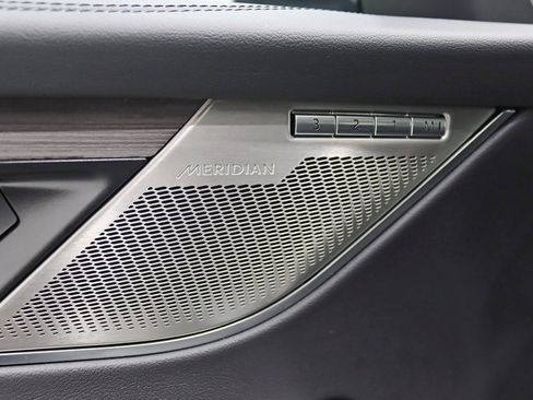 Used 2022 Jaguar F-PACE S image 29