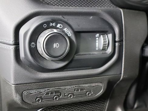 Used 2024 Jeep Wrangler Unlimited Rubicon image 23