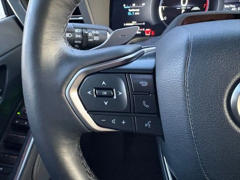 Used 2024 Lexus GX 550 w/ Accessory Package (2T) image 29