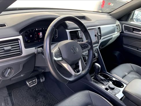 Used 2022 Volkswagen Atlas Cross Sport SEL Premium R-Line AWD/4WD image 2