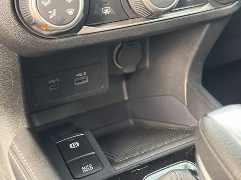 New 2024 Nissan Kicks SV w/ Interior Electronics Package image 27