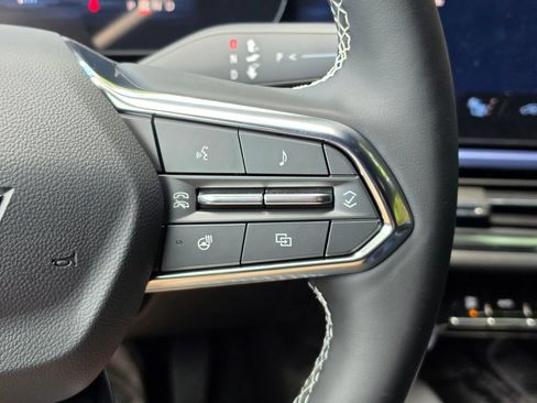 New 2026 Chevrolet Equinox EV LT AWD/4WD image 29