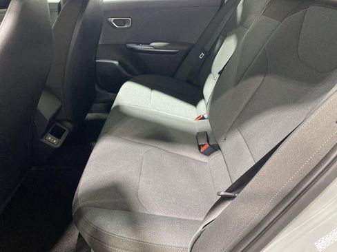 New 2026 Kia K4 LXS image 25