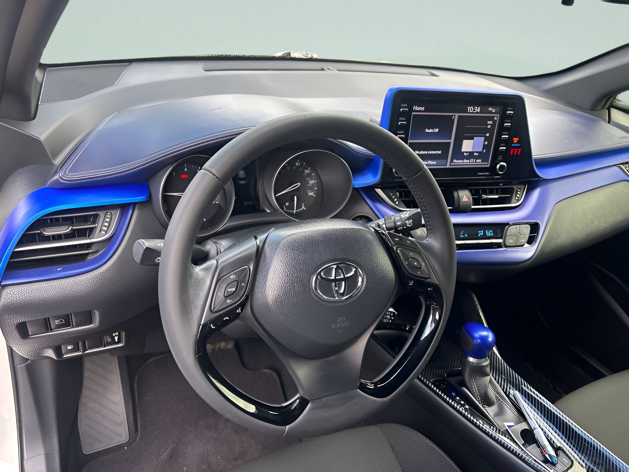 Used 2021 Toyota C-HR XLE FWD image 21