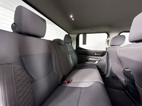 Used 2024 Toyota Tundra SR5 w/ SR5 Convenience Package AWD/4WD image 38