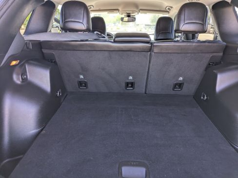 Used 2021 Jeep Cherokee Trailhawk w/ Trailer Tow Group image 10