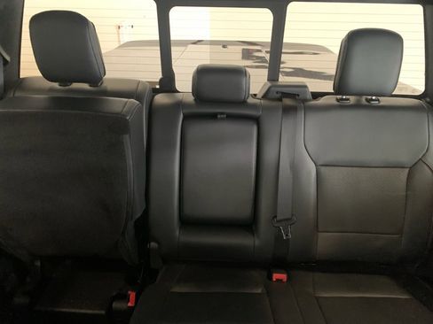 Used 2021 Ford F150 Lariat w/ Equipment Group 502A High image 9