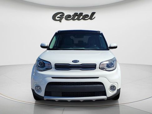 Used 2019 Kia Soul + w/ Primo Package FWD image 2