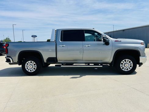 Used 2024 Chevrolet Silverado 3500 LTZ w/ LTZ Plus Package AWD/4WD image 44