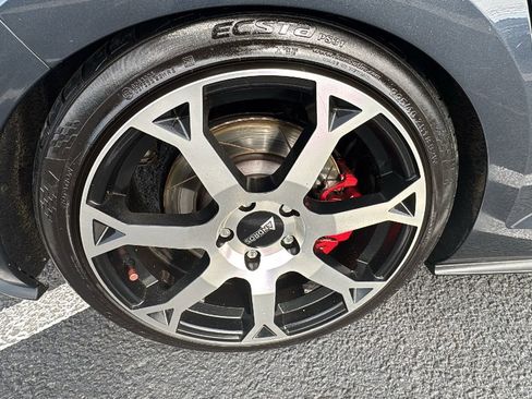 Used 2020 Volkswagen GTI S image 15