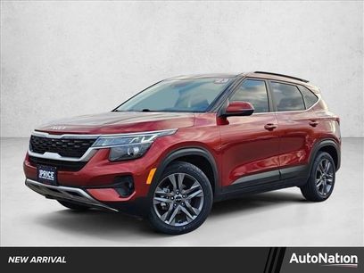 Used 2023 Kia Seltos S w/ Navigation Package