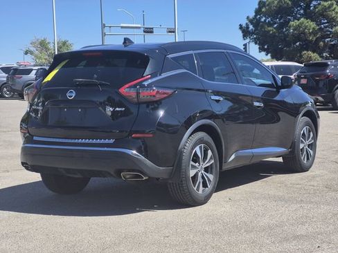 Used 2019 Nissan Murano SV AWD/4WD image 3