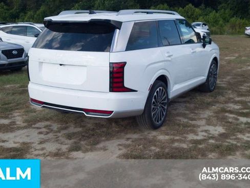 Certified 2026 Hyundai Palisade Calligraphy FWD image 5