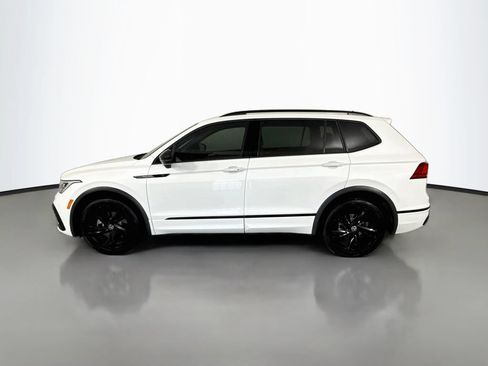 Used 2023 Volkswagen Tiguan SE R-Line FWD image 2