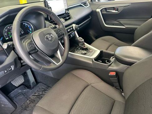 Certified 2022 Toyota RAV4 SE w/ Weather & Moonroof Package AWD/4WD image 9
