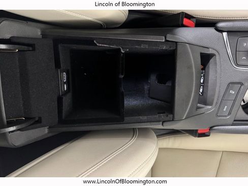 Used 2024 Cadillac XT6 Sport w/ LPO, Onyx Lite Package AWD/4WD image 33