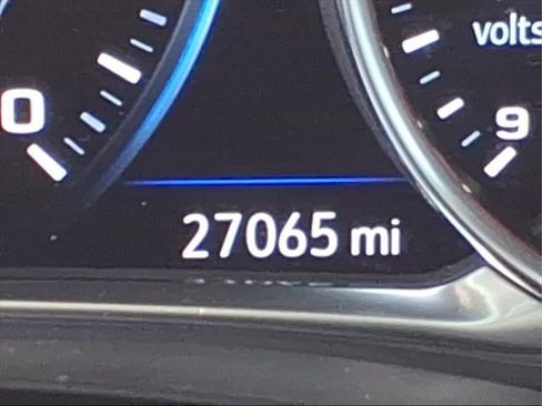 Used 2023 Chevrolet Traverse Premier w/ Redline Edition image 35