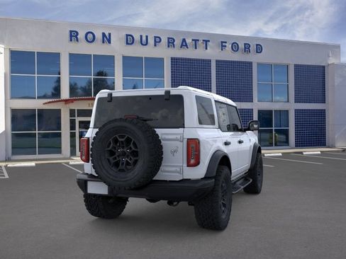 New 2026 Ford Bronco Badlands AWD/4WD image 9
