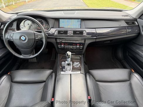 Used 2011 BMW 750i RWD image 43