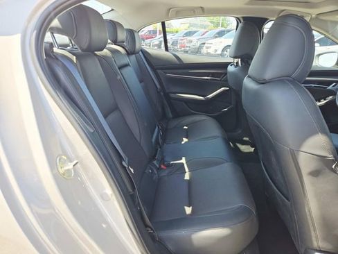 Certified 2025 MAZDA MAZDA3 2.5 Turbo Sedan w/Premium Plus AWD/4WD image 12