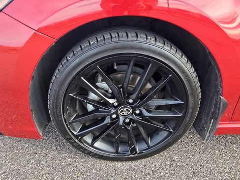 Used 2024 Toyota Camry XSE image 9