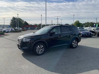 Used 2026 Nissan Pathfinder SL