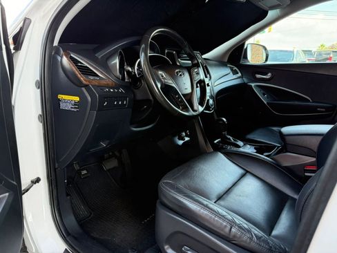 Used 2018 Hyundai Santa Fe AWD w/ Cargo Package image 41