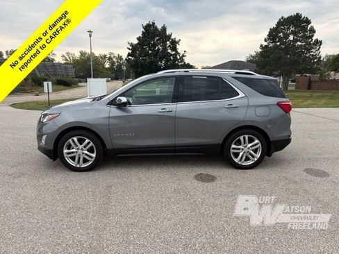 Used 2018 Chevrolet Equinox Premier FWD image 3