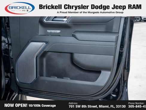 Used 2025 GMC Sierra 1500 Denali w/ Denali Reserve Package AWD/4WD image 12