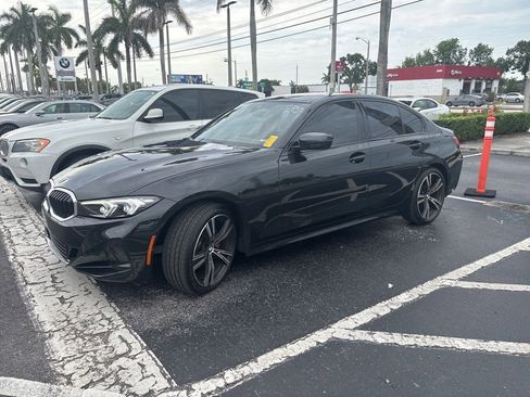Used 2023 BMW 330i Sedan w/ Premium Package RWD image 7