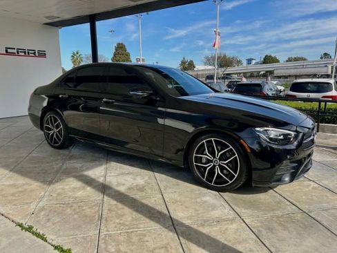 Used 2022 Mercedes-Benz E 350 Sedan w/ AMG Line Exterior image 5