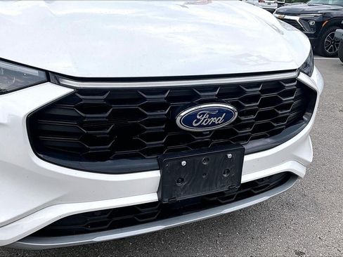 Used 2023 Ford Escape ST-Line Elite AWD/4WD image 27