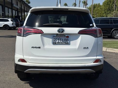 Used 2018 Toyota RAV4 XLE w/ All Weather Liner Package FWD image 16