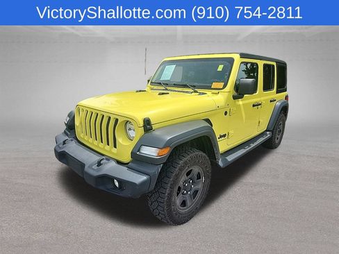 Used 2023 Jeep Wrangler Unlimited Sport AWD/4WD image 13
