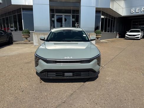 New 2026 Kia K4 FWD image 2