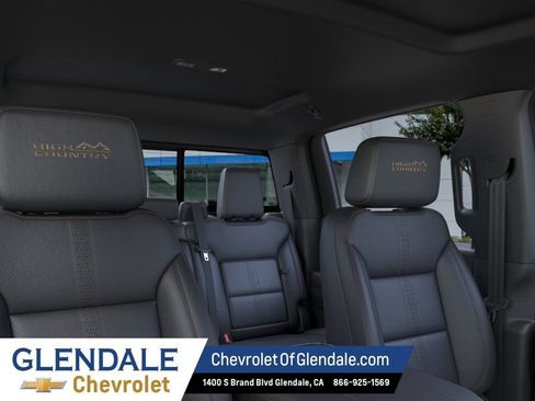 New 2026 Chevrolet Silverado 1500 High Country w/ Technology Package AWD/4WD image 24