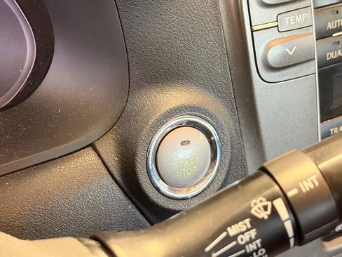 Used 2007 Lexus IS 250 RWD image 9