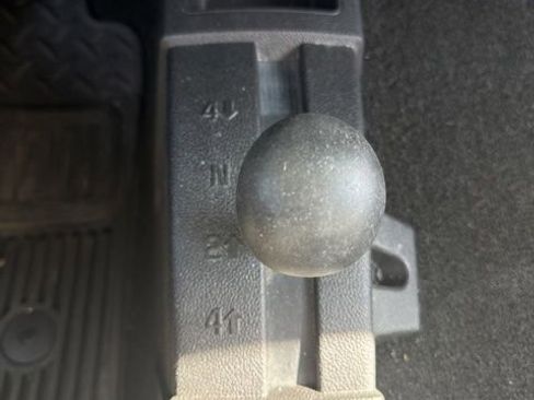 Used 2018 Chevrolet Silverado 2500 W/T image 13