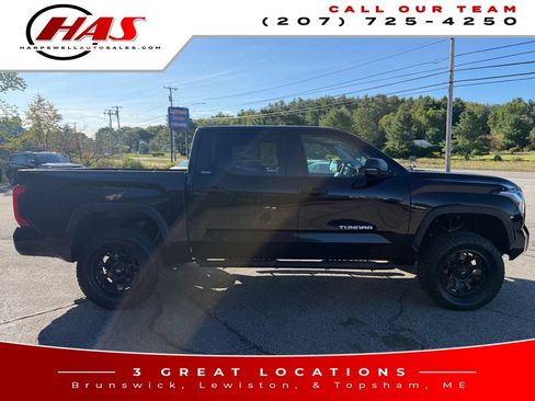 Used 2023 Toyota Tundra SR5 w/ SR5 Convenience Package AWD/4WD image 8
