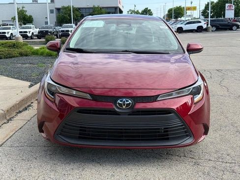 Used 2024 Toyota Corolla LE FWD image 8