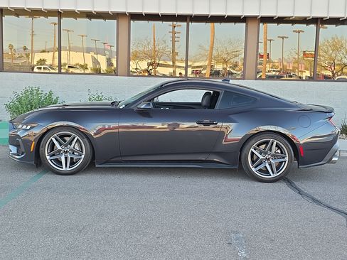 Used 2024 Ford Mustang GT image 6
